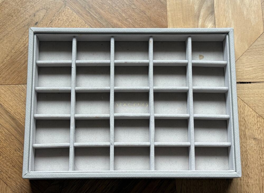 Stackers Classic Jewelry Tray Organizer – Gray Velvet Compartments